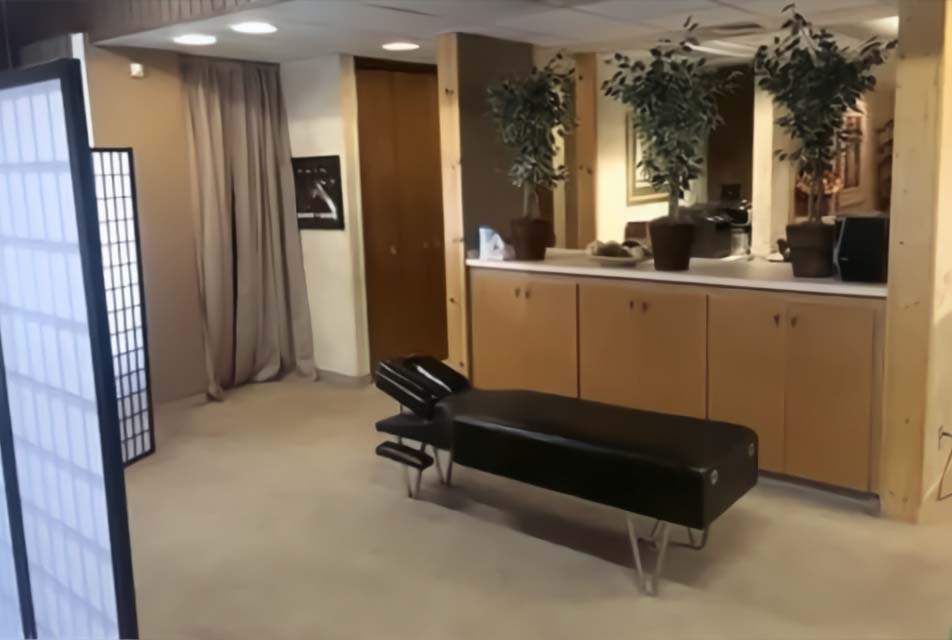 Center For Auto Accident Injury Treatment's treatment room